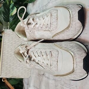 Michael Kors Cream Signature Sneakers  with Leather Finish And Matching Wristlet